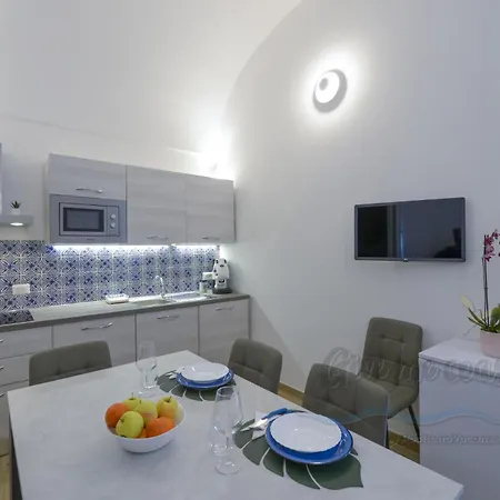 Romantic Casa Noa - Very Easy Access Apartament *